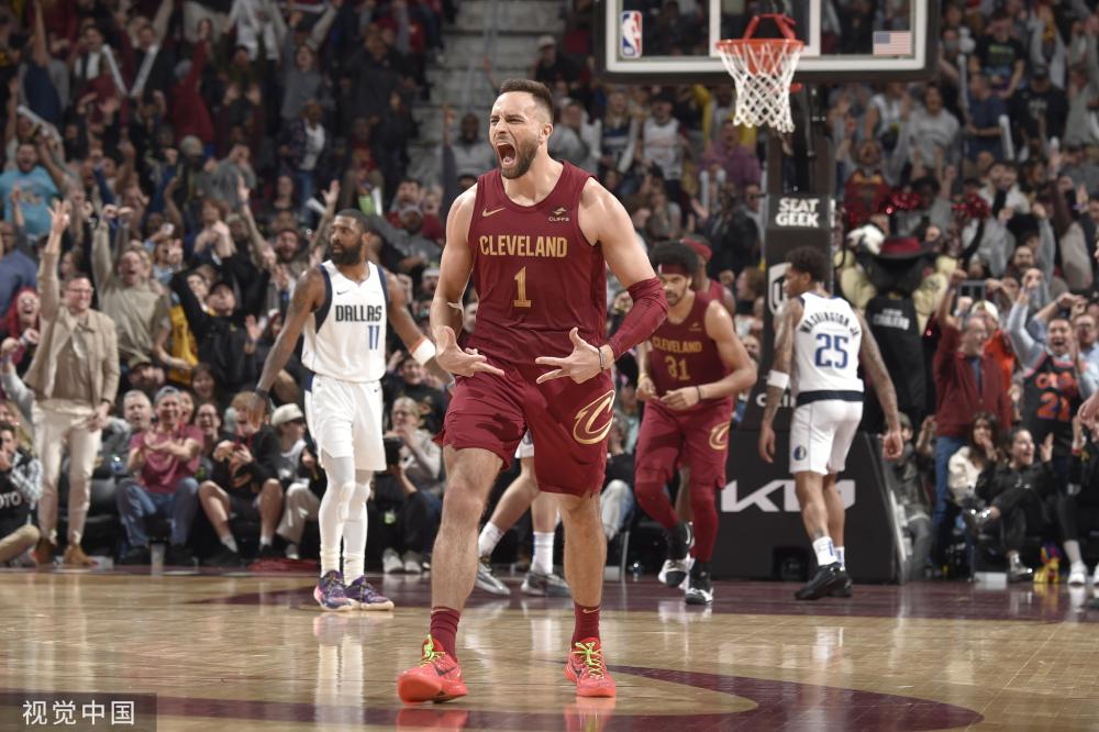 了新兴后卫 了新兴后卫