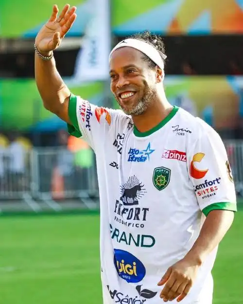 非不可逾越 非不可逾越