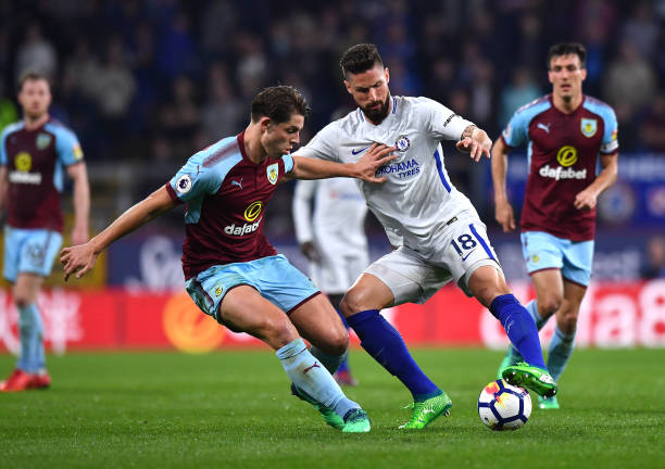 梅西以一记 梅西以一记